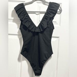 Zara ruffled bodysuit in black size S